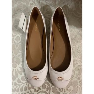 Coach Chelsea Flats NWT
